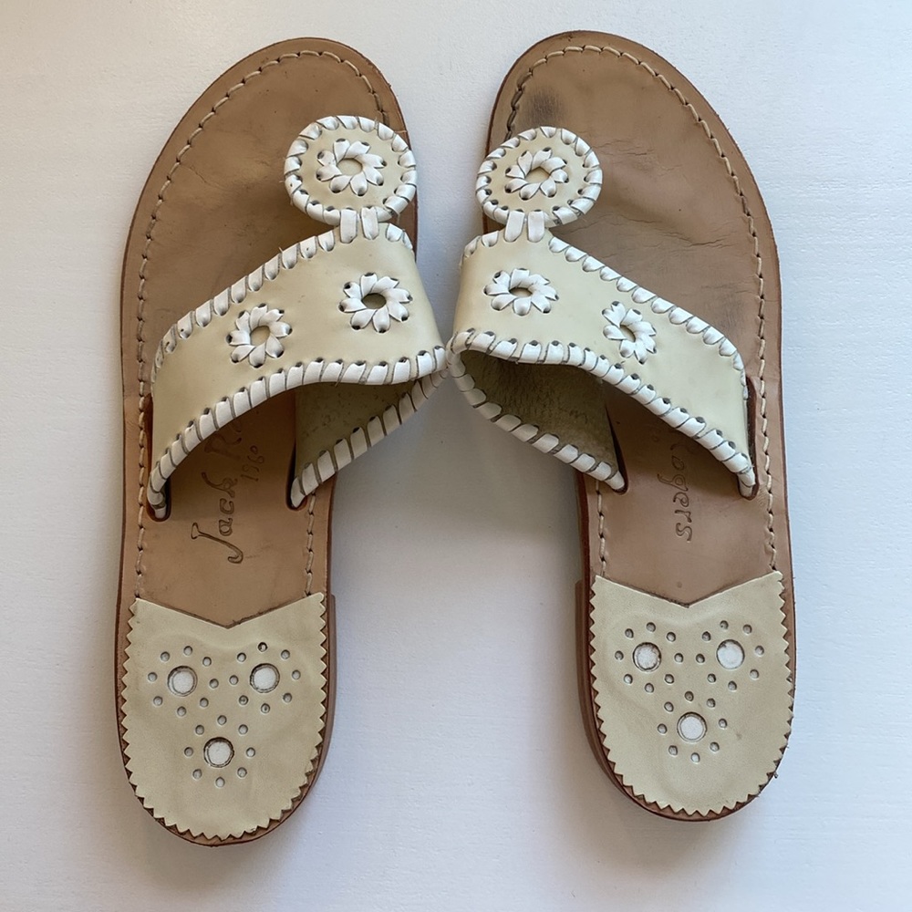 Jack Rogers size 6 cream and white